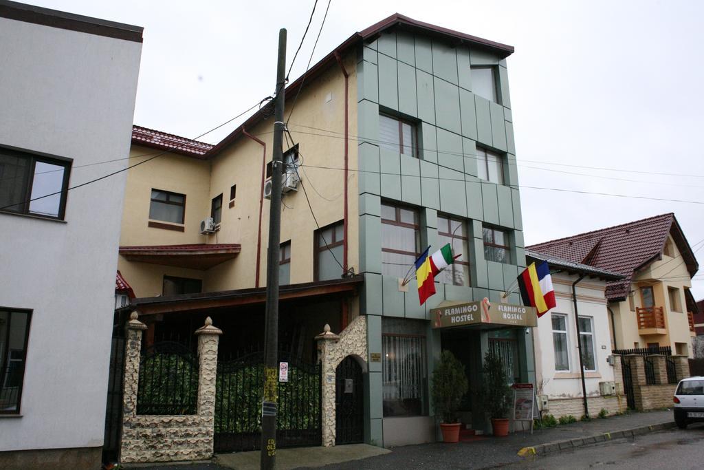 Flamingo Hotel Pitesti Ngoại thất bức ảnh